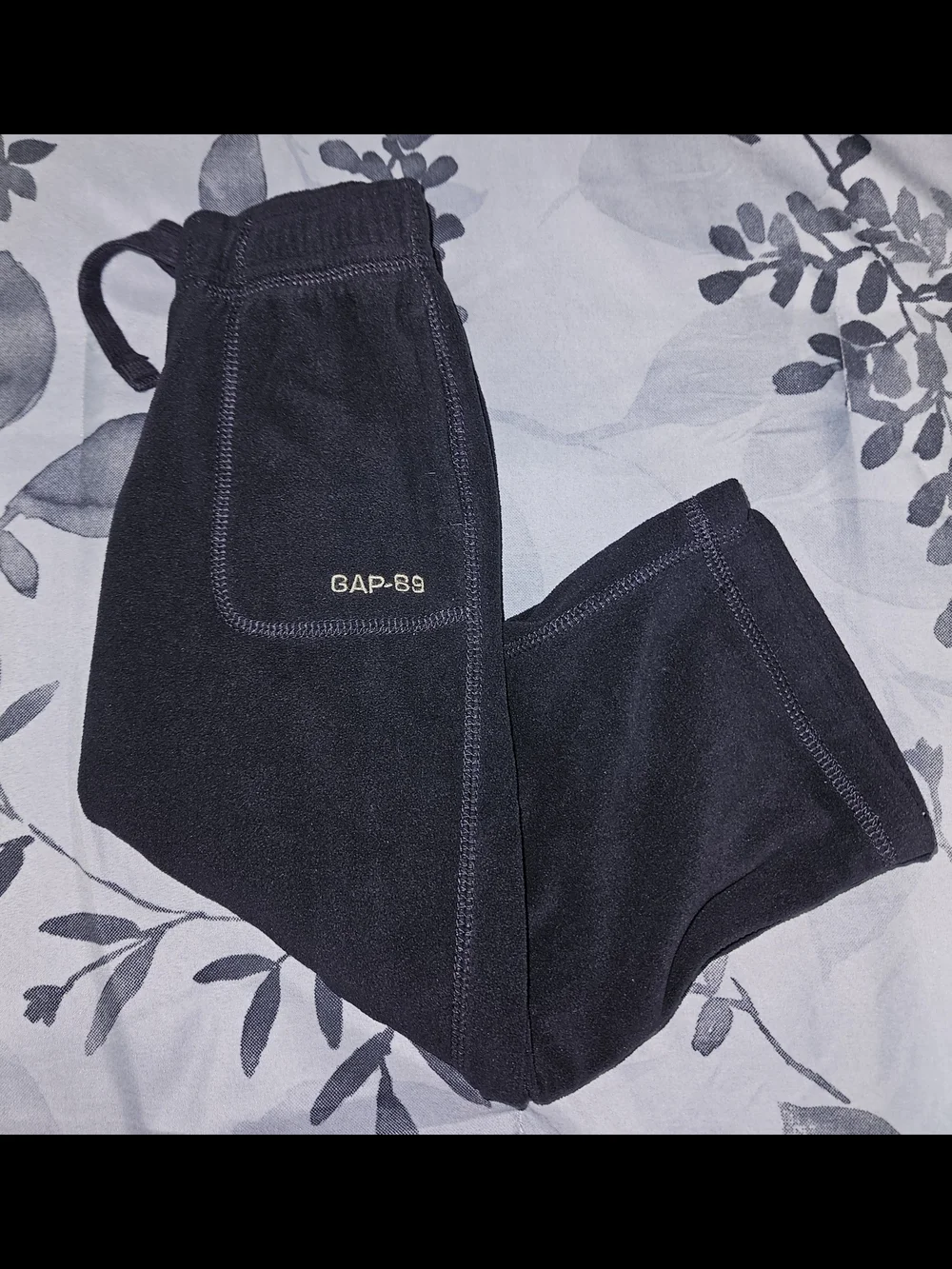 GAP 89 Black Fleece Pants 4T